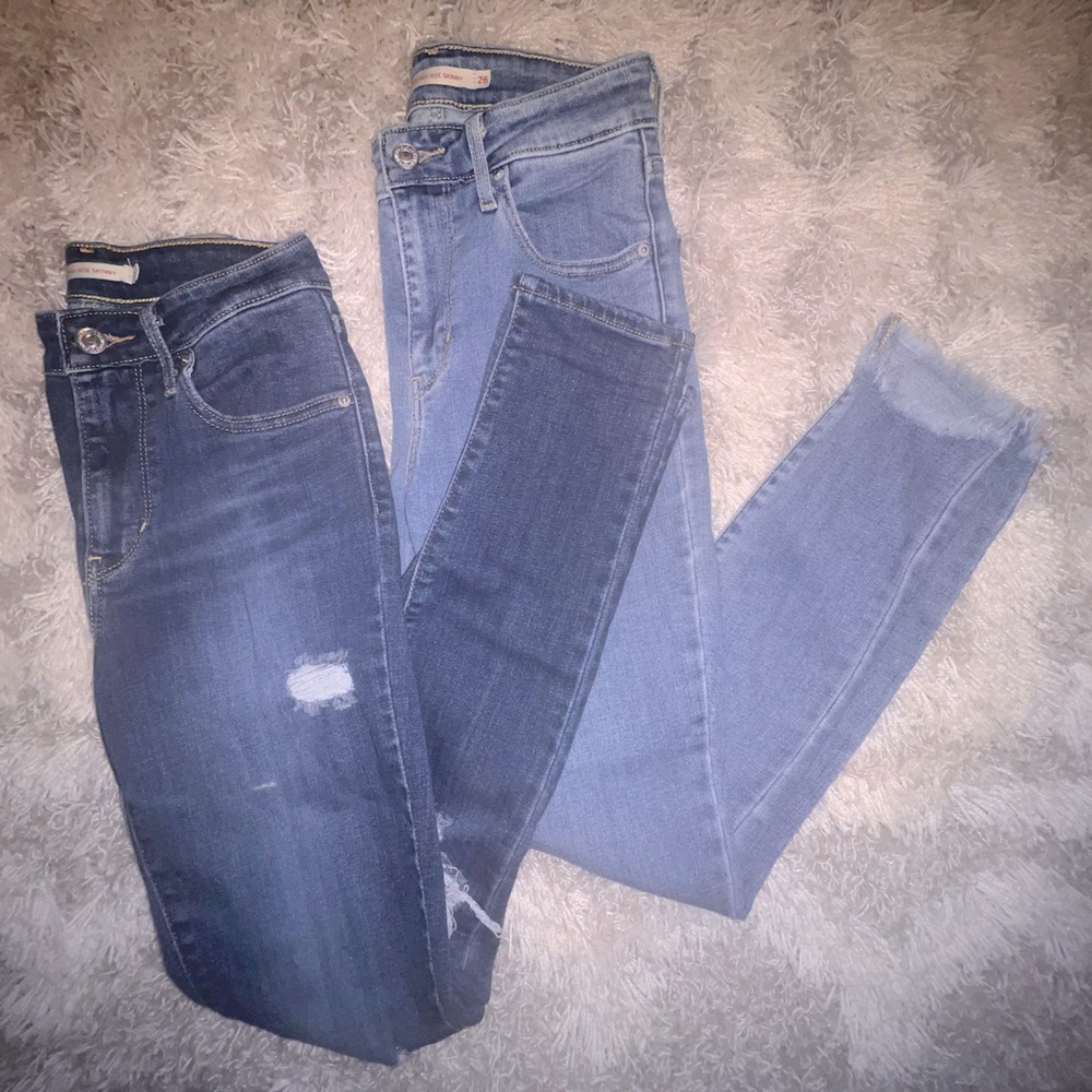 2 pair Levi 721 High Rise Skinny Jeans 26